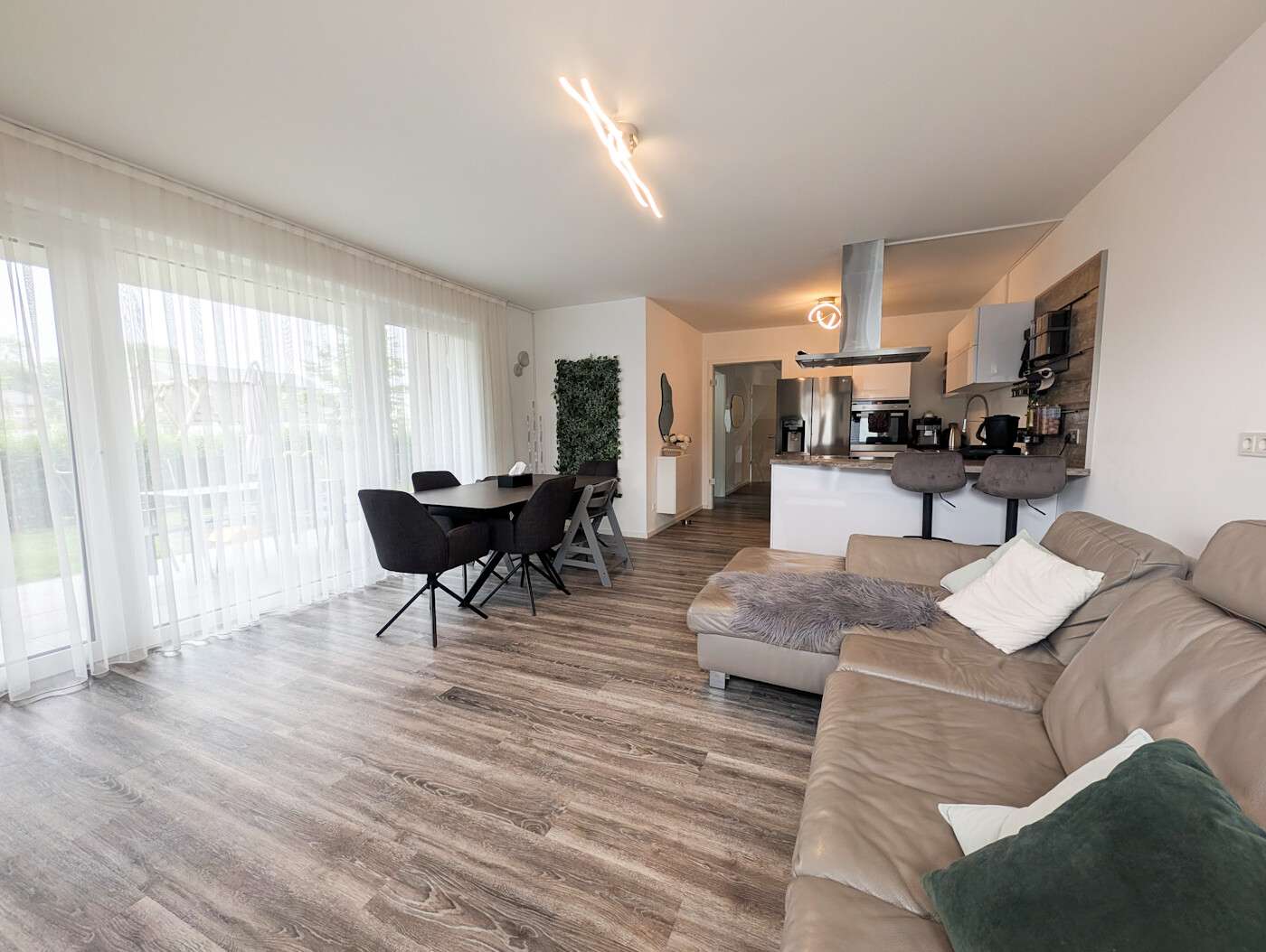 Thumbnail-Wohnung zum Kaufen in Kamp-Lintfort 376.000,00 € 98 m²