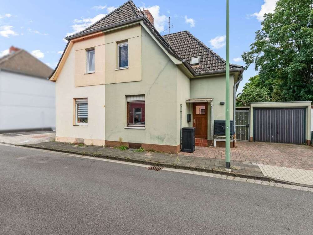 Thumbnail-Haus zum Kaufen in Duisburg 269.000,00 € 94 m²