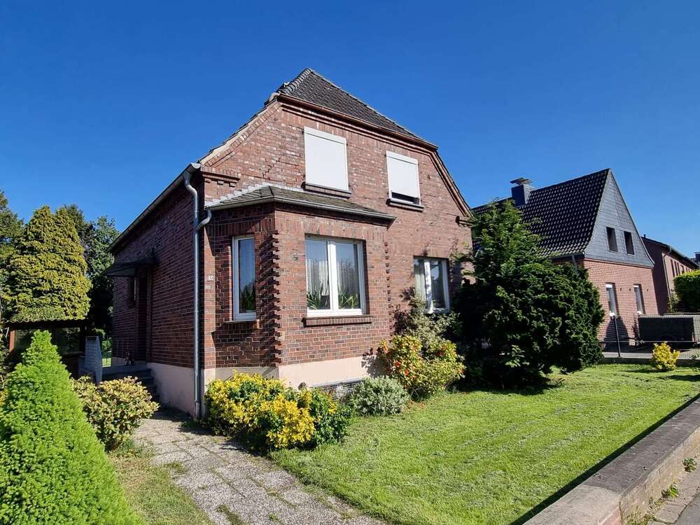 Thumbnail-Haus zum Kaufen in Bedburg-Hau 259.000,00 € 135 m²