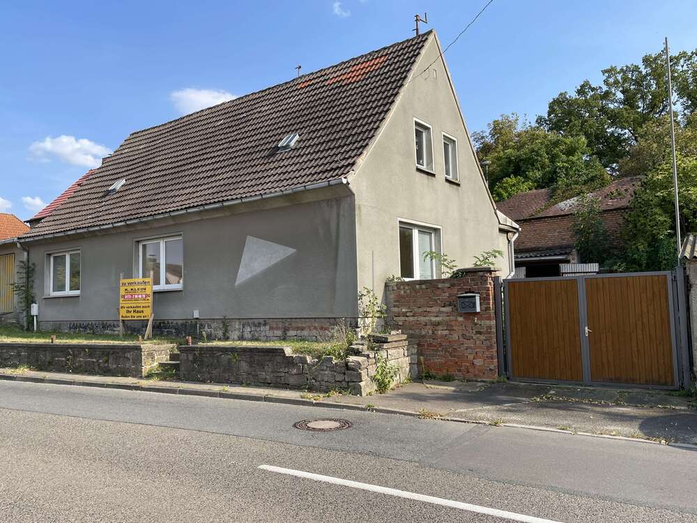Thumbnail-Haus zum Kaufen in Oechlitz 19.900,00 € 150 m²