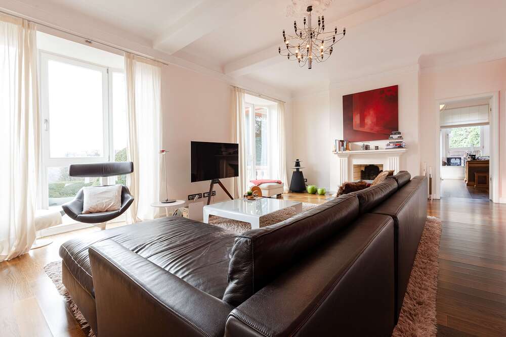 Thumbnail-Haus zum Kaufen in Hofheim 2.224.000,00 € 302 m²