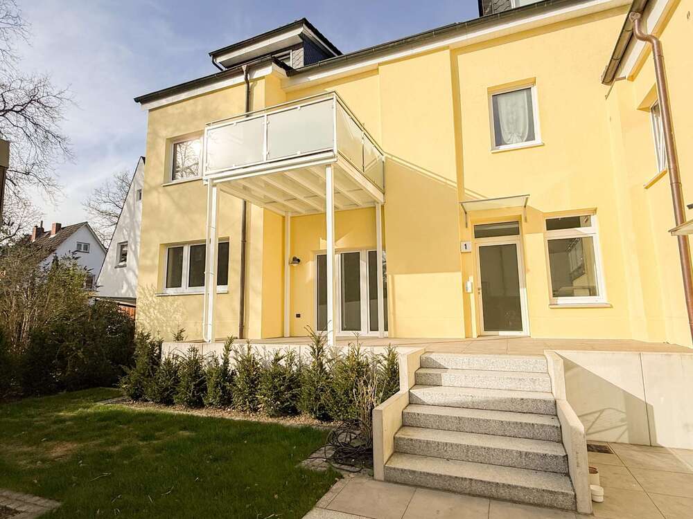 Thumbnail-Wohnung zum Mieten in Hamburg Rissen 2.185,00 € 113.24 m²
