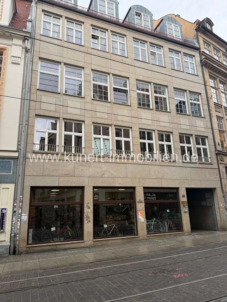 Thumbnail-Haus zum Kaufen in Halle 1.650.000,00 € 982.4 m²