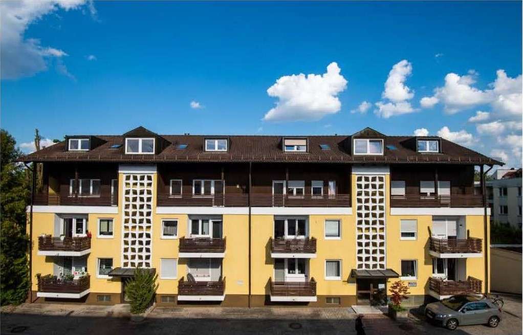 Thumbnail-Haus zum Kaufen in München Bogenhause 12.500.000,00 € 1500 m²