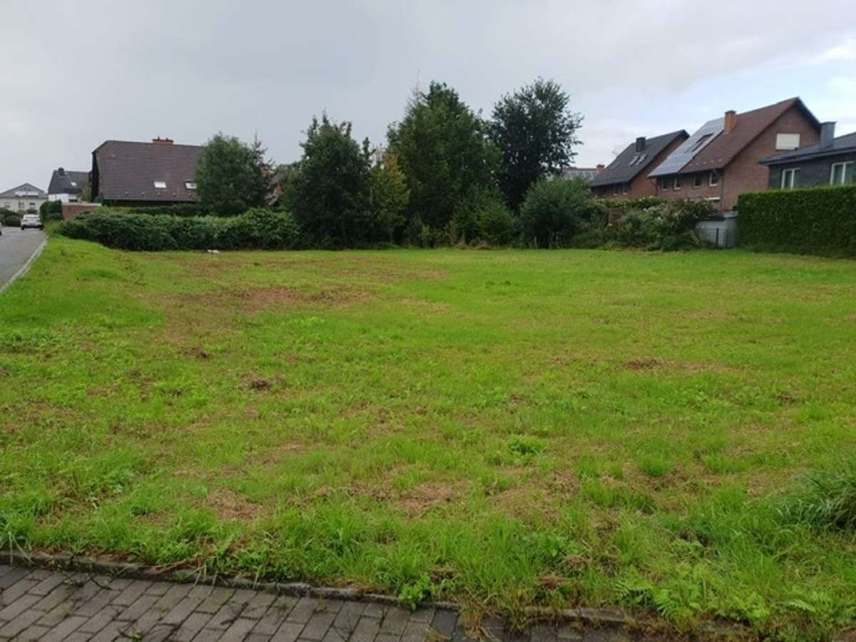 Thumbnail-Grundstück zu verkaufen in Lünen 185.900,00 € 440 m²