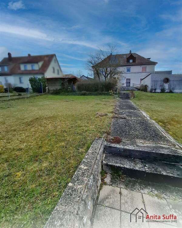 Thumbnail-Haus zum Kaufen in Uffenheim 239.000,00 € 132.64 m²