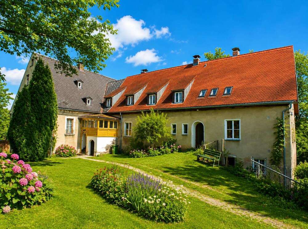 Thumbnail-Haus zum Kaufen in Arzberg 390.000,00 € 500 m²