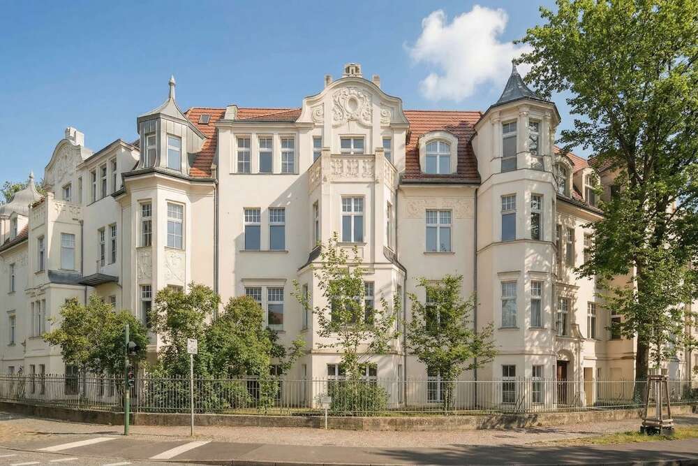 Thumbnail-Wohnung zum Mieten in Potsdam 1.760,00 € 110 m²