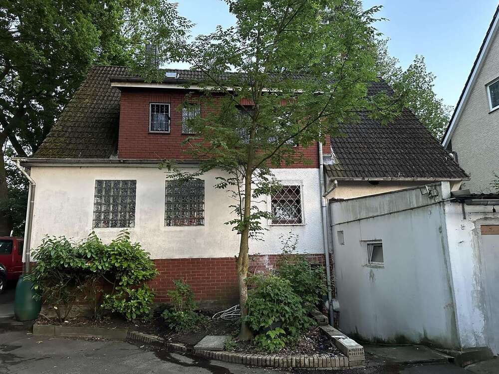 Thumbnail-Haus zum Kaufen in Hamburg 700.000,00 € 255 m²