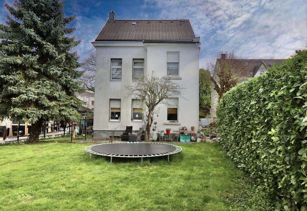 Thumbnail-Haus zum Kaufen in Solingen 297.000,00 € 142 m²