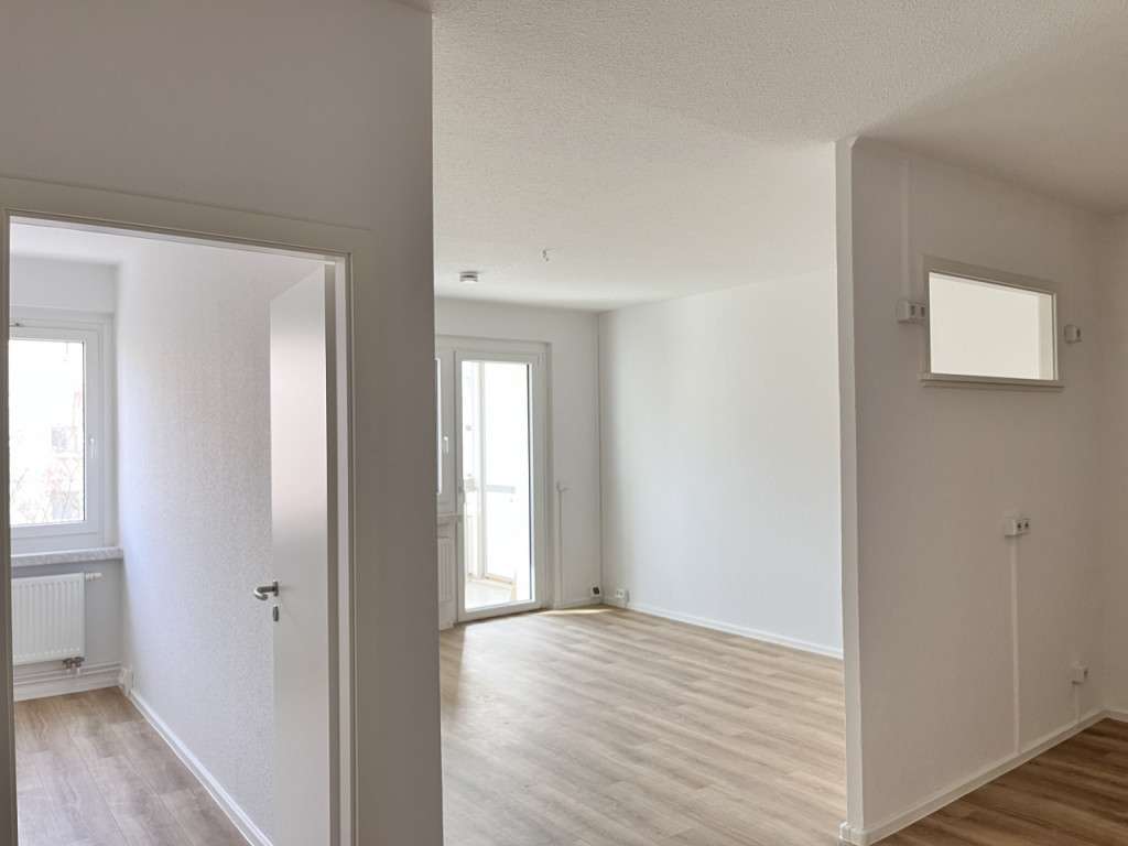 Thumbnail-Wohnung zum Mieten in Chemnitz 421,00 € 70.12 m²