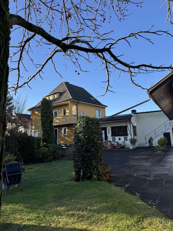 Thumbnail-Haus zum Kaufen in Bonn 780.000,00 € 230 m²