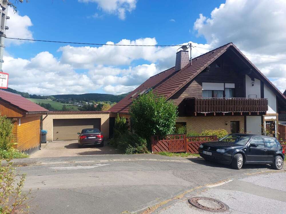 Thumbnail-Haus zum Kaufen in Kreuztal 465.900,00 € 301 m²