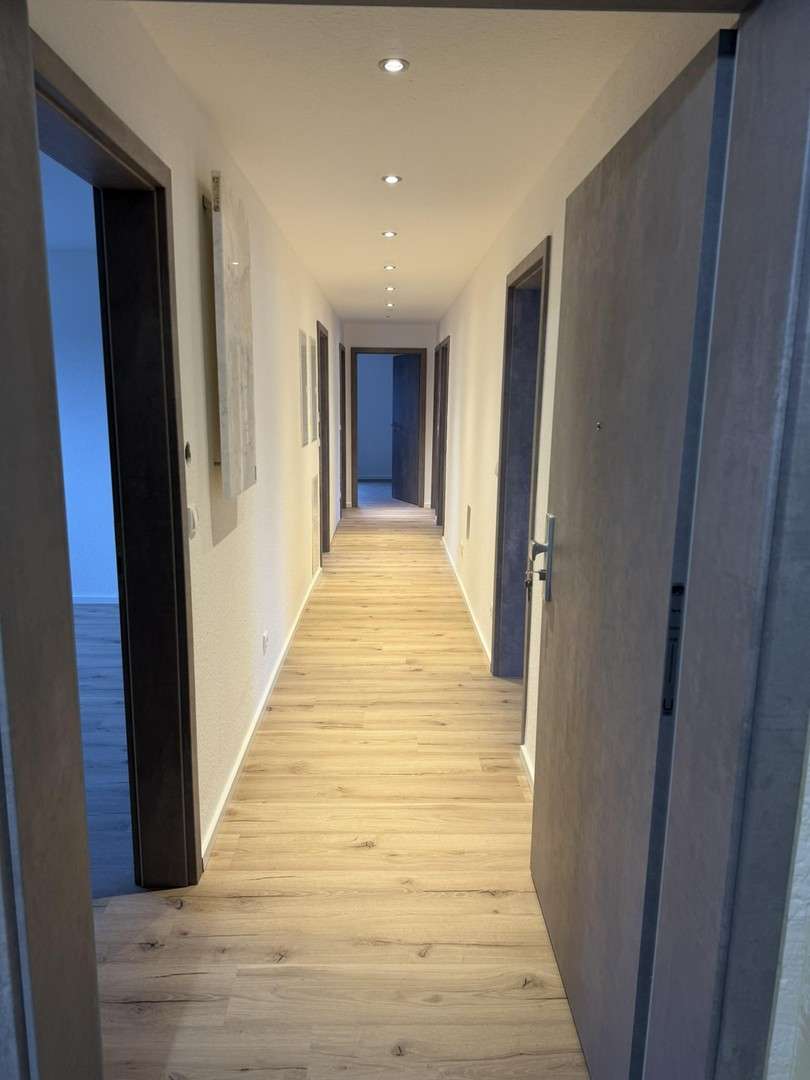 Thumbnail-Wohnung zum Mieten in Oberkotzau 750,00 € 95 m²