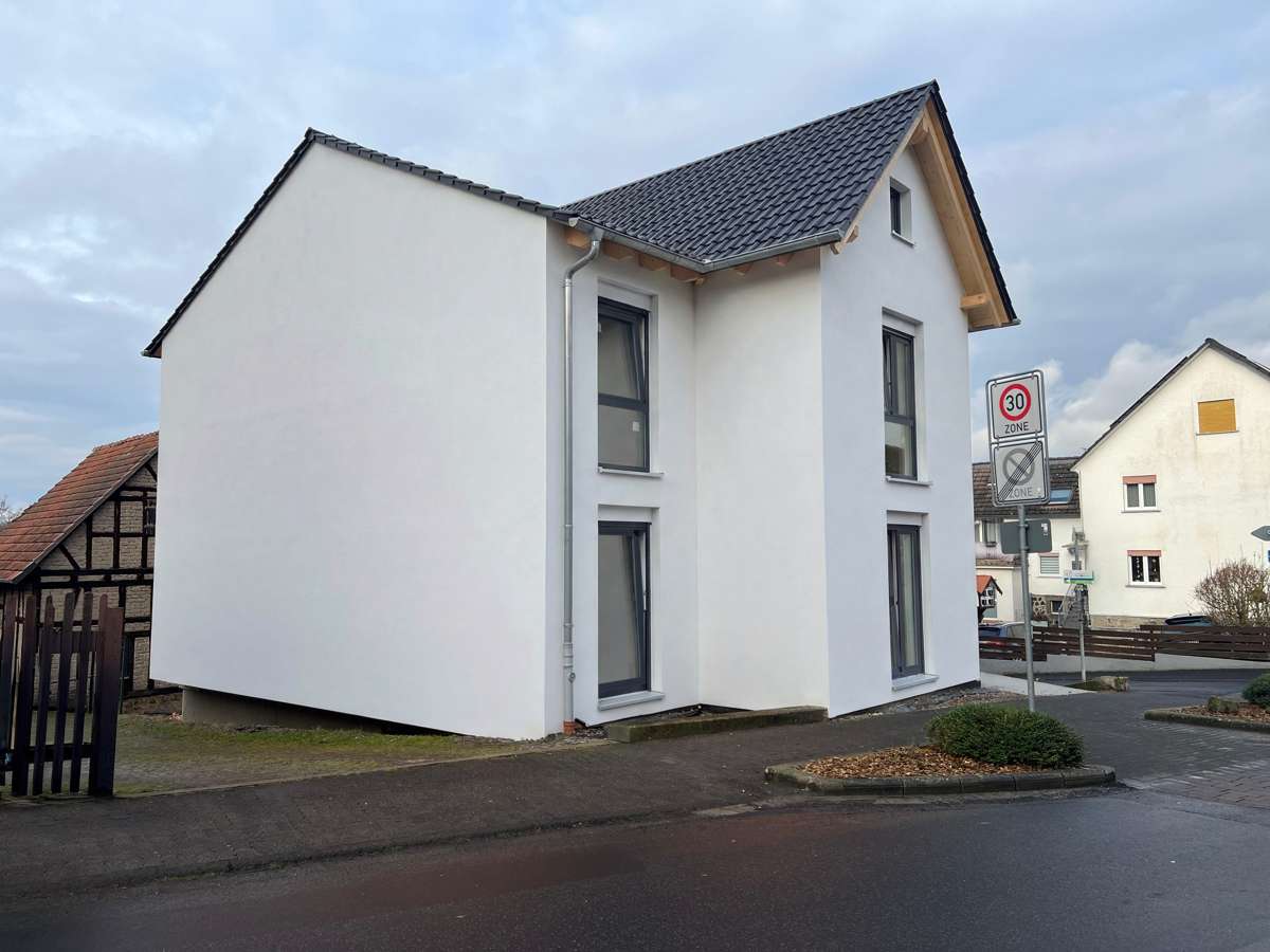 Thumbnail-Haus zum Kaufen in Homberg (Ohm) 699.000,00 € 180 m²