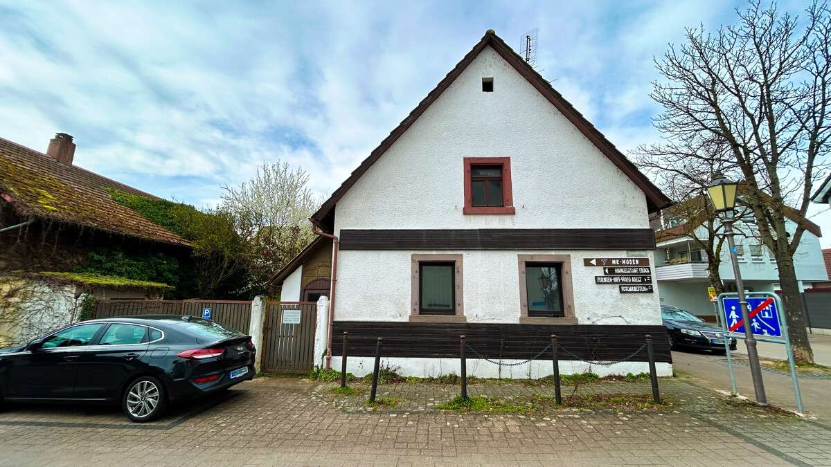Thumbnail-Haus zum Kaufen in Rheinstetten Forchheim 209.000,00 € 112 m²