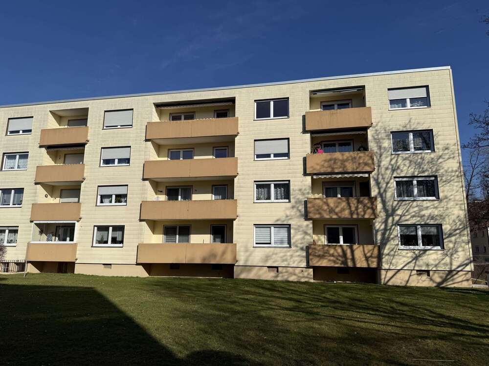 Thumbnail-Wohnung zum Kaufen in Augsburg 340.000,00 € 85.45 m²