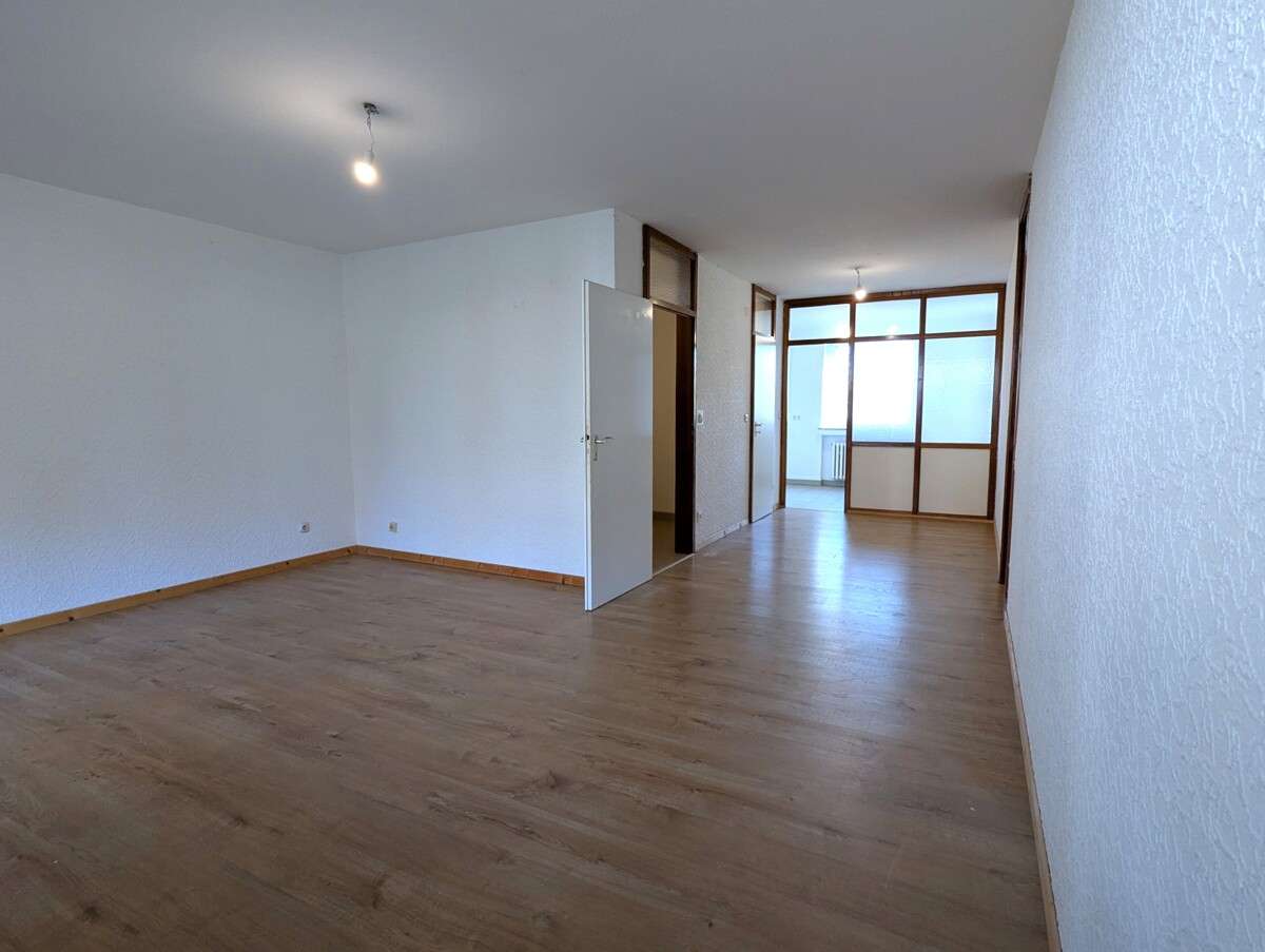 Thumbnail-Wohnung zum Mieten in Bochum 700,00 € 83 m²