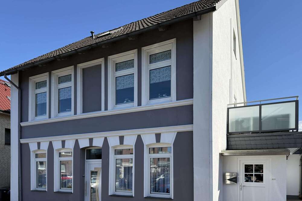 Thumbnail-Haus zum Kaufen in Buxtehude 558.000,00 € 209 m²