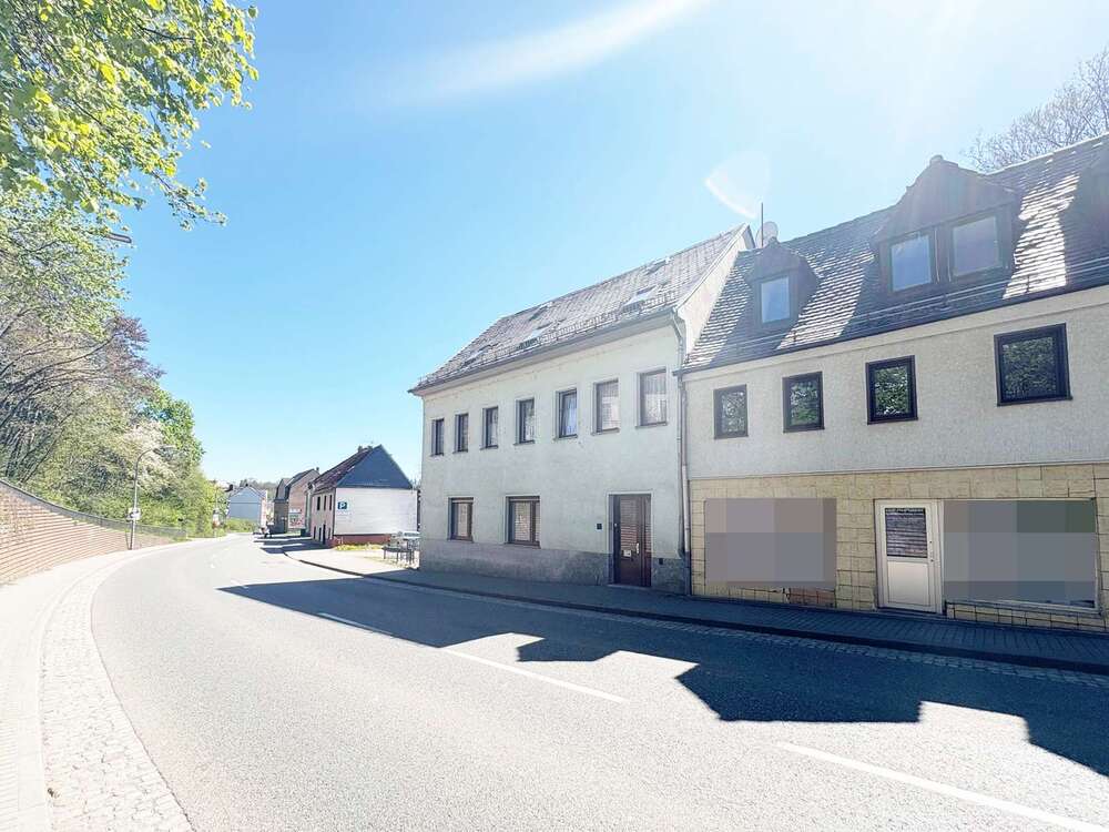 Thumbnail-Haus zum Kaufen in Werdau 170.000,00 € 173 m²