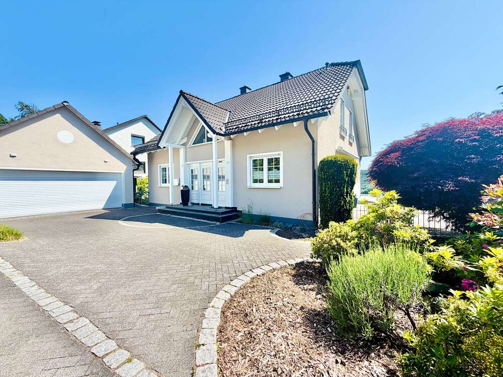 Thumbnail-Haus zum Kaufen in Nachrodt-Wiblingwerde 639.000,00 € 216 m²
