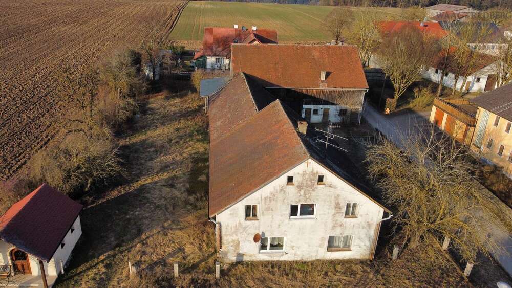 Thumbnail-Grundstück zu verkaufen in Hemau 145.000,00 € 1852 m²