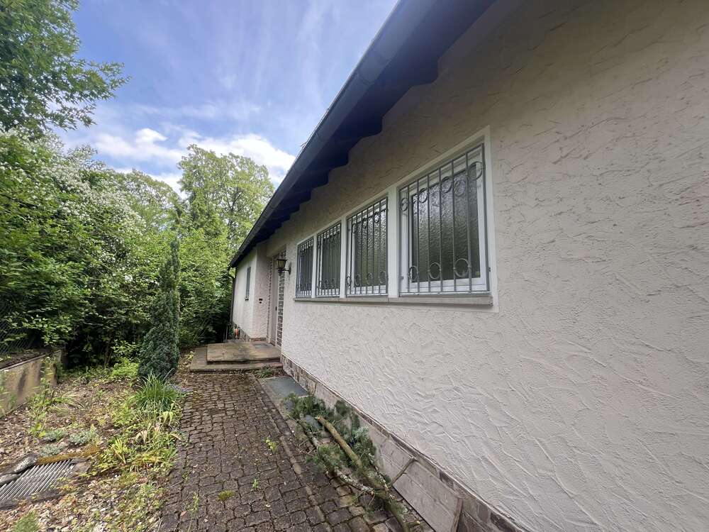 Thumbnail-Haus zum Kaufen in Wiesbaden 1.590.000,00 € 350 m²