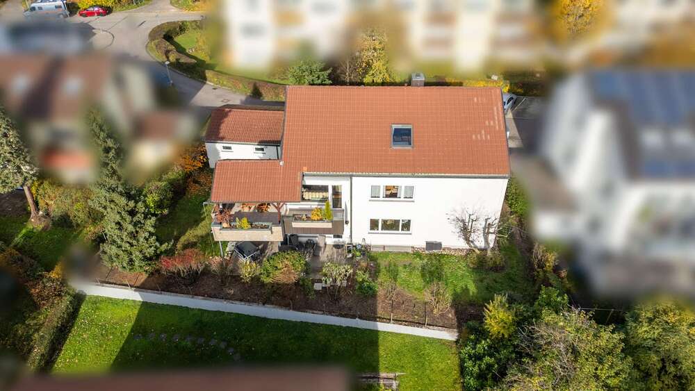 Thumbnail-Haus zum Kaufen in Stuttgart 1.074.000,00 € 280 m²