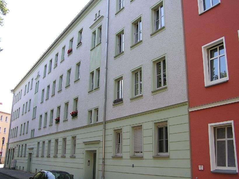 Thumbnail-Wohnung zum Mieten in Brandenburg an der Havel 557,69 € 65.61 m²
