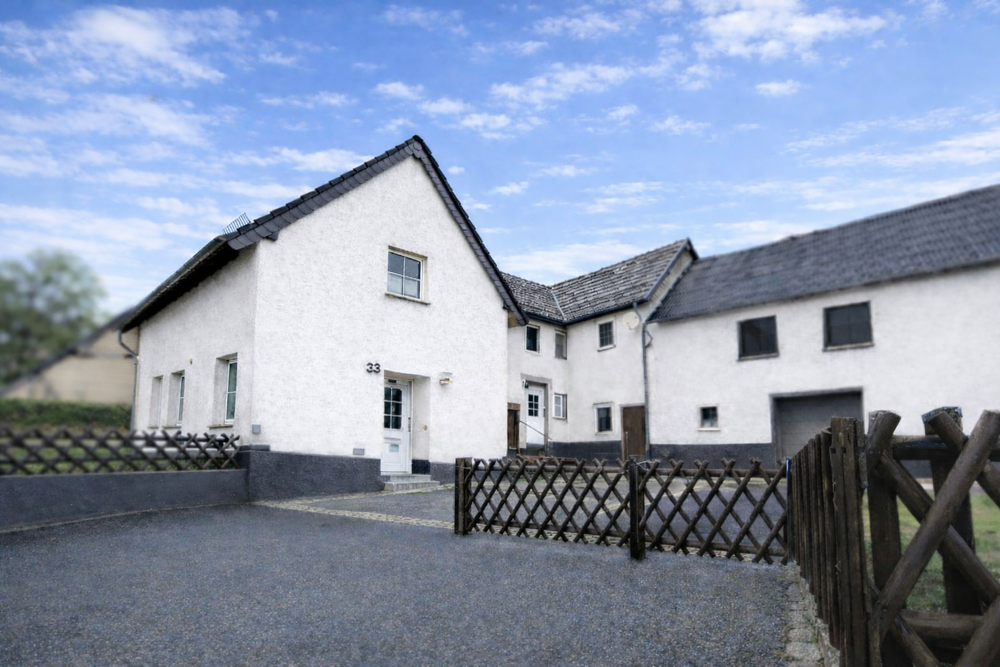 Thumbnail-Haus zum Kaufen in Nettersheim 399.000,00 € 259.89 m²