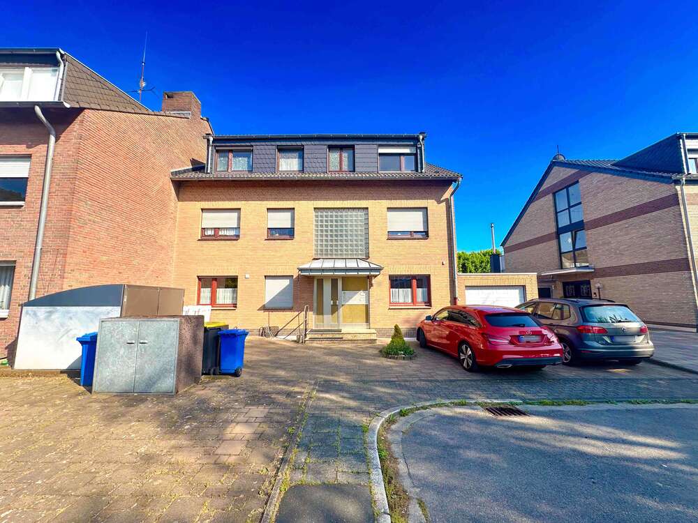 Thumbnail-Haus zum Kaufen in Neuss 788.000,00 € 295 m²
