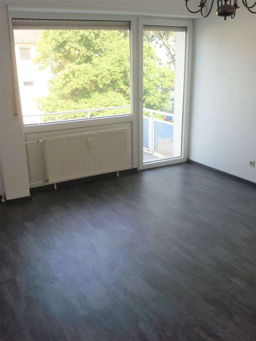 Thumbnail-Wohnung zum Mieten in Eisenberg 500,00 € 50 m²