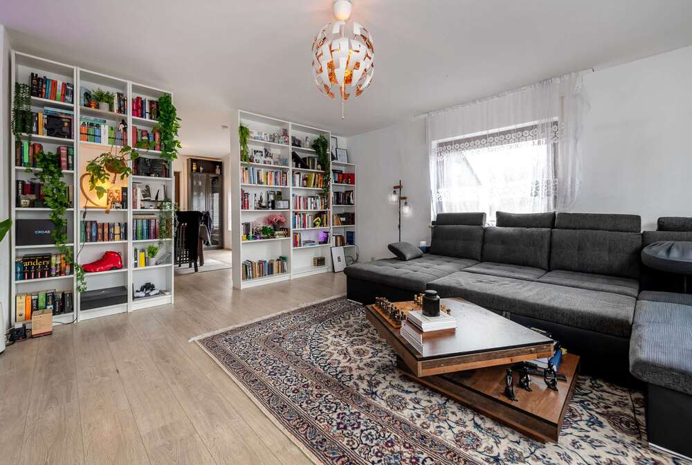 Thumbnail-Wohnung zum Kaufen in Hofheim am Taunus 349.000,00 € 96 m²