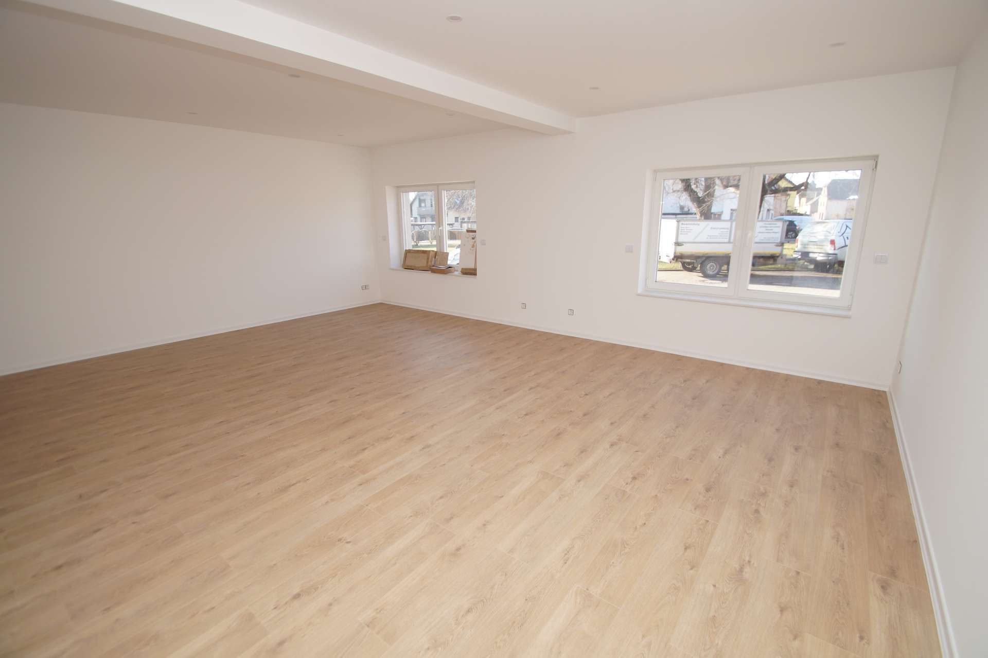 Thumbnail-Wohnung zum Mieten in Schkopau 1.218,00 € 121.78 m²