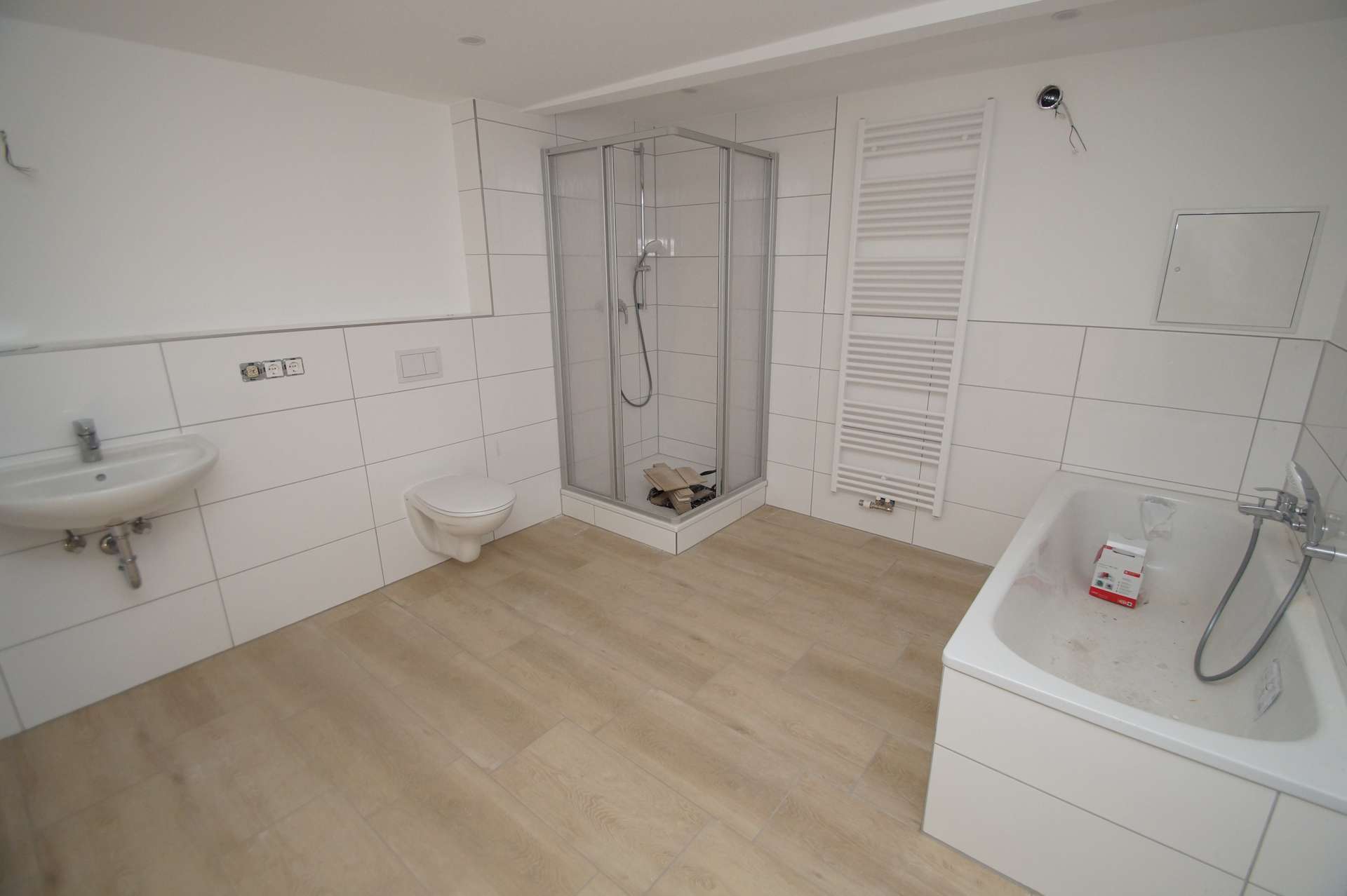 Thumbnail-Wohnung zum Mieten in Schkopau 1.218,00 € 121.78 m²