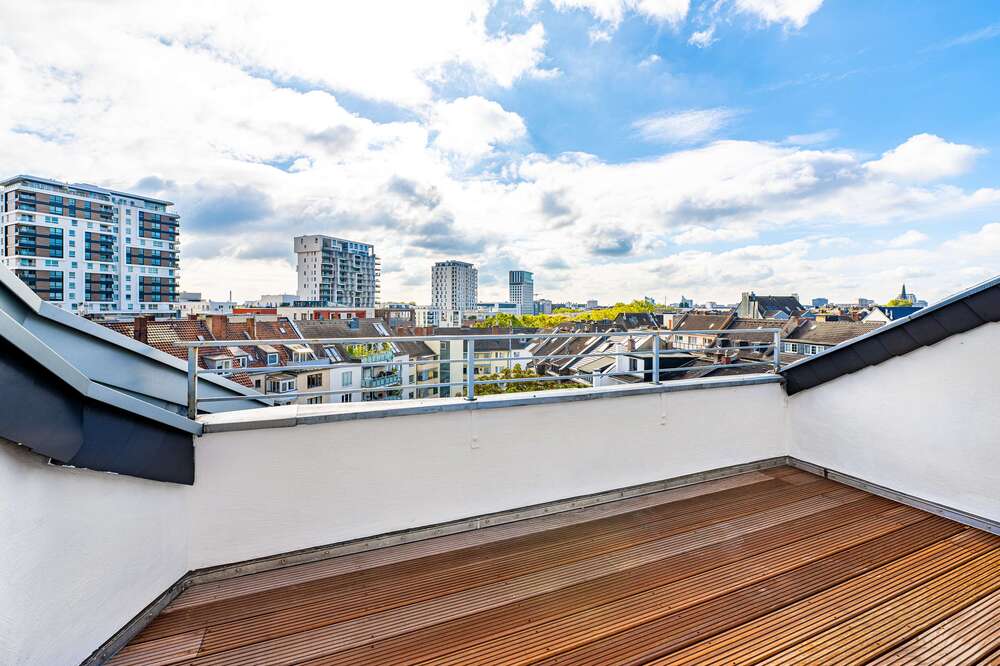 Thumbnail-Wohnung zum Kaufen in Düsseldorf 839.000,00 € 122.78 m²