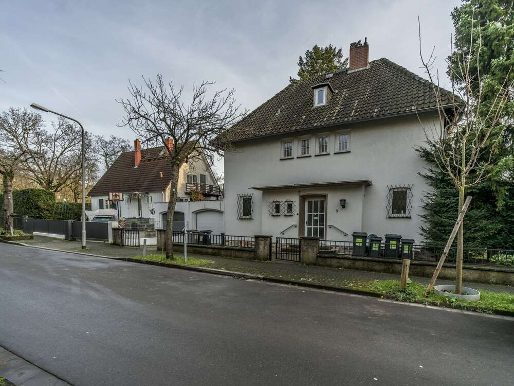 Thumbnail-Haus zum Kaufen in Wiesbaden 989.000,00 € 185 m²