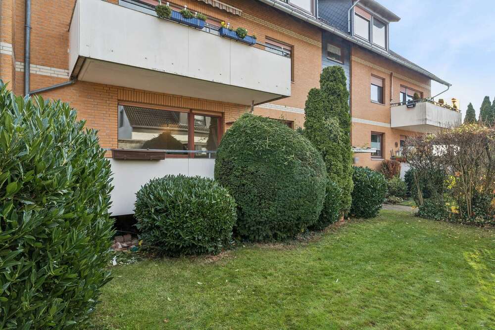 Thumbnail-Wohnung zum Kaufen in Giesen 215.000,00 € 93 m²