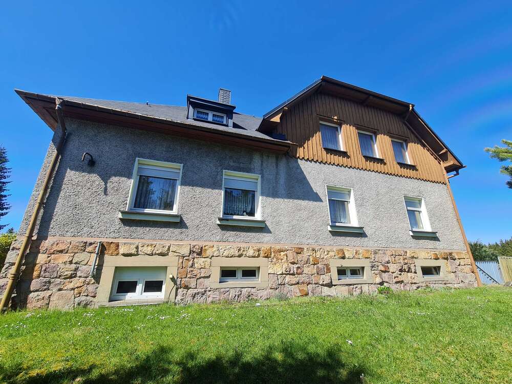 Thumbnail-Haus zum Kaufen in Reitzenhain 66.000,00 € 239 m²