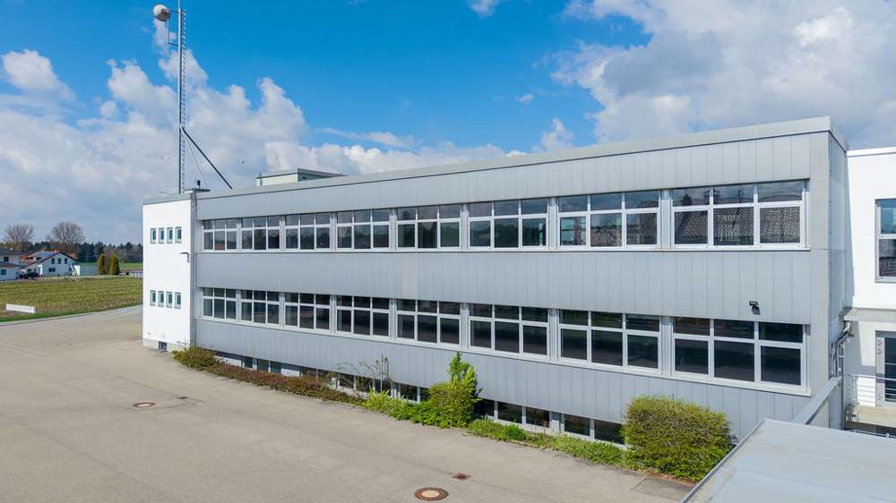 Thumbnail-Halle in Bad Waldsee 13.200,00 € 2124 m²