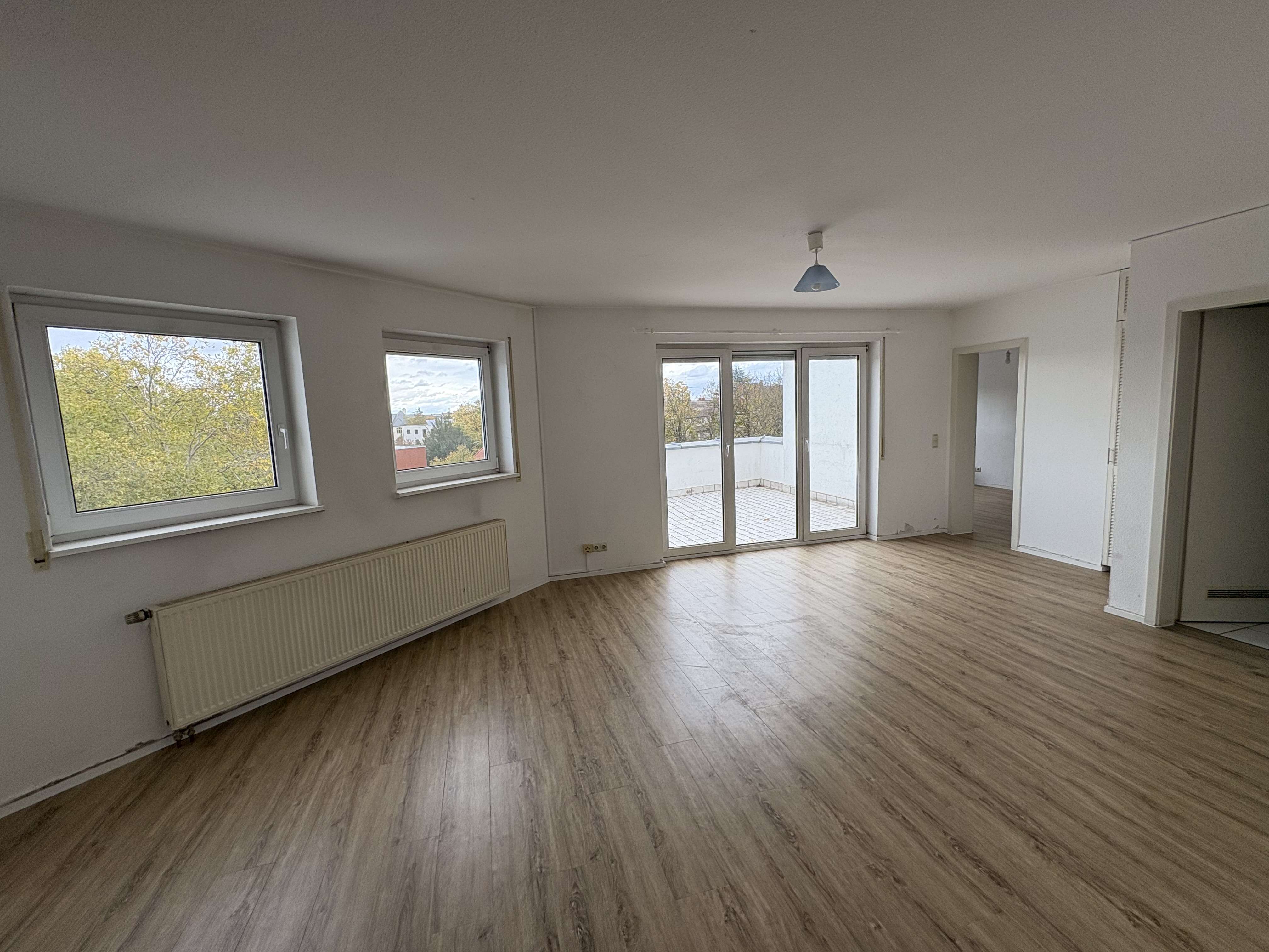 Thumbnail-Wohnung zum Mieten in Worms 900,00 € 114.85 m²