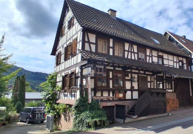 Thumbnail-Haus zum Kaufen in Loffenau 120.000,00 € 191 m²