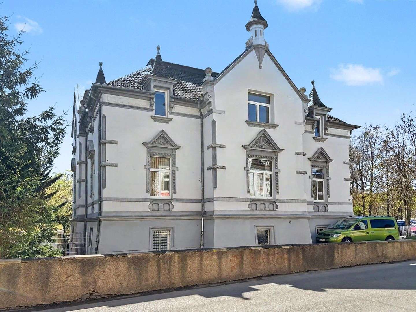 Thumbnail-Haus zum Kaufen in Weida 365.000,00 € 243 m²