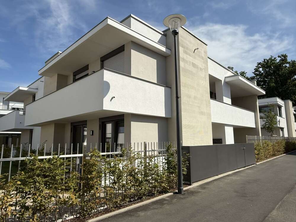 Thumbnail-Wohnung zum Mieten in Köln 1.390,00 € 95.67 m²