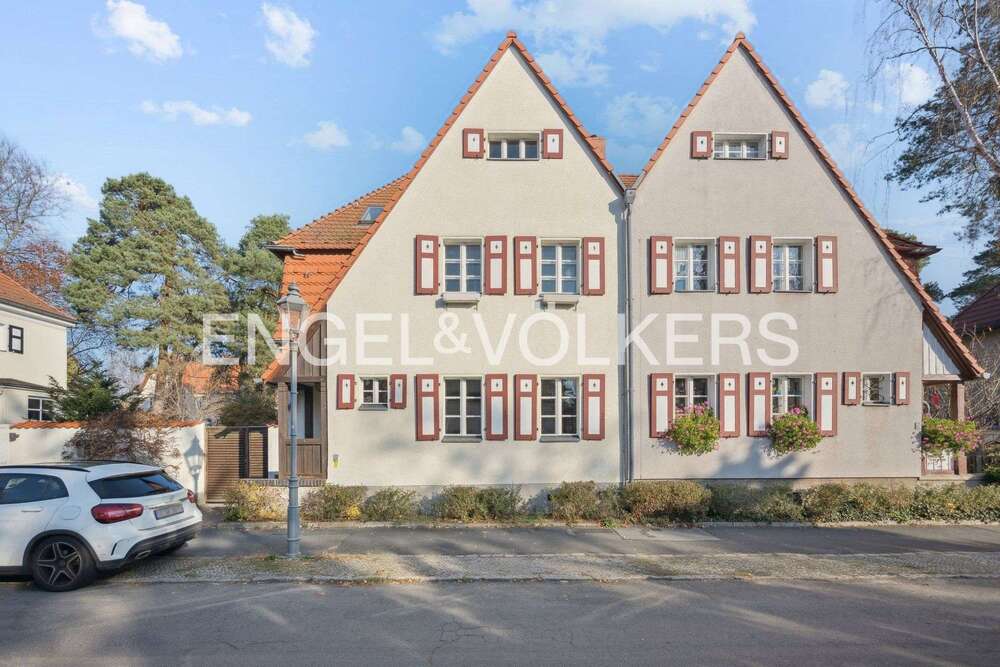 Thumbnail-Haus zum Kaufen in Berlin 1.999.000,00 € 262 m²