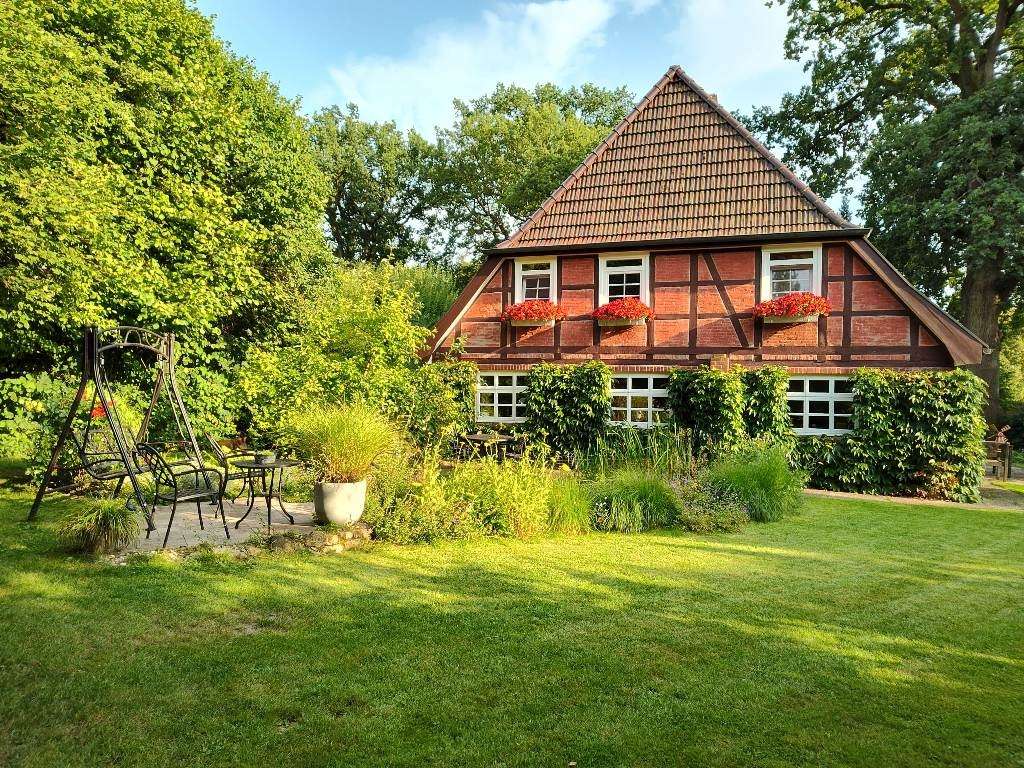 Thumbnail-Haus zum Kaufen in Bendestorf Ndh. 780.000,00 € 200 m²
