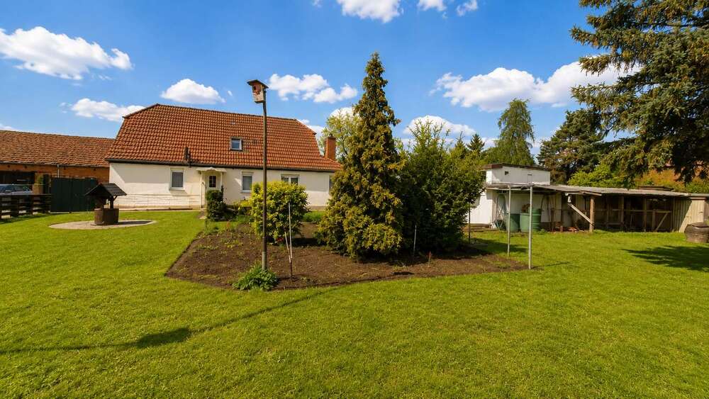 Thumbnail-Haus zum Kaufen in Burg b. Magdeburg 135.000,00 € 150 m²