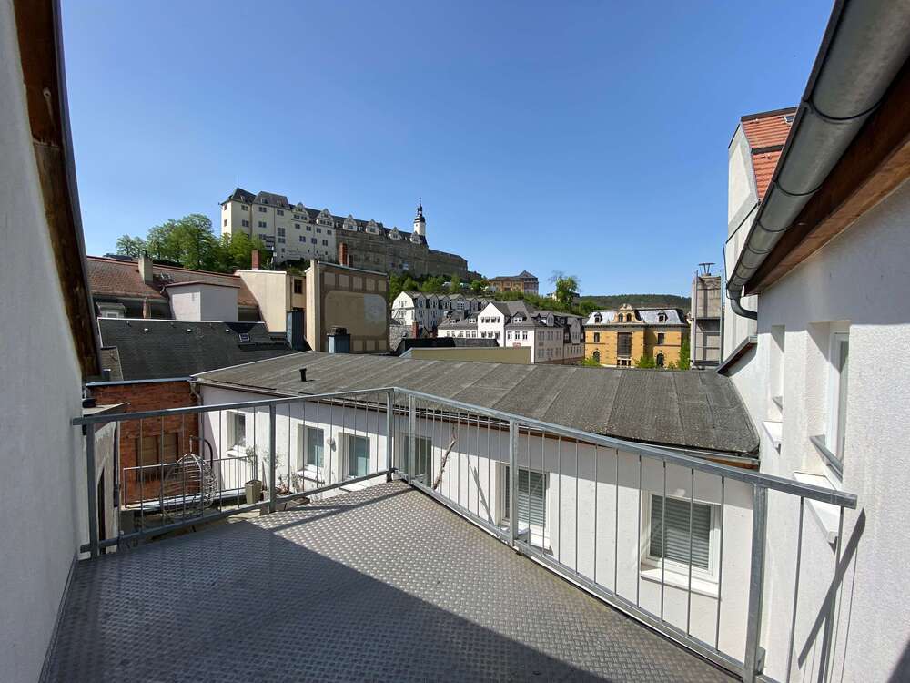 Thumbnail-Wohnung zum Mieten in Greiz 836,00 € 152.15 m²