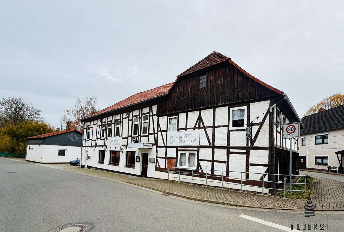 Thumbnail-Haus zum Kaufen in Langelsheim 249.000,00 € 360 m²