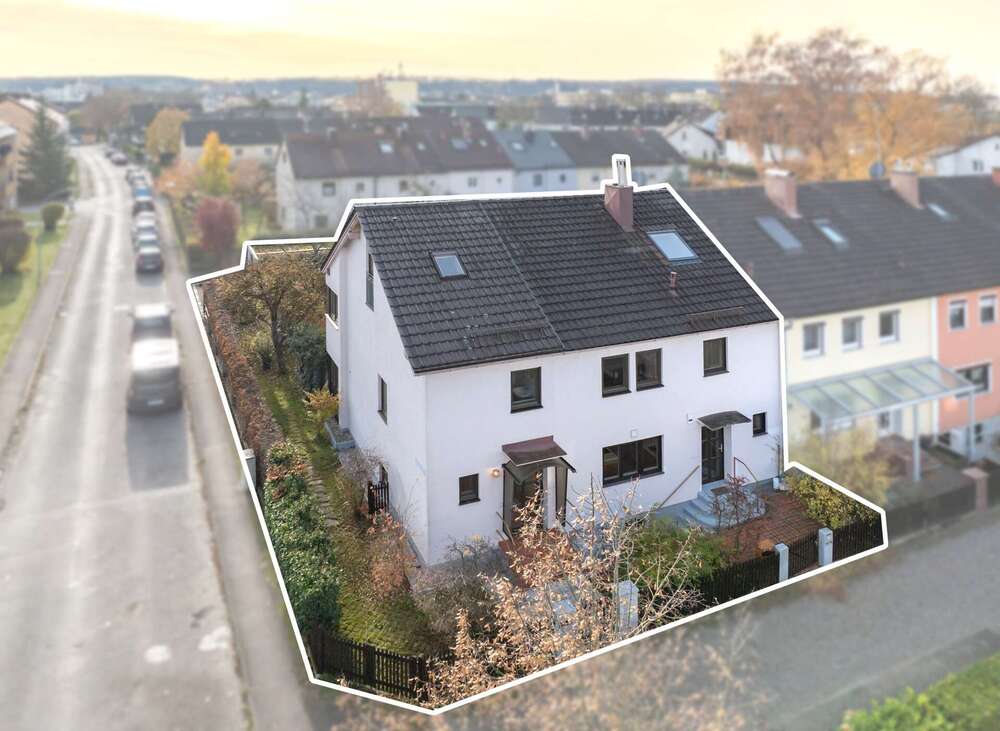 Thumbnail-Haus zum Kaufen in Fürstenfeldbruck 975.000,00 € 200 m²
